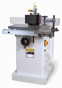 Medienos frezavimo staklės TFS-80/30