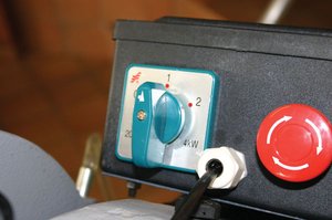 Diskinės metalo pjovimo staklės MK 315S