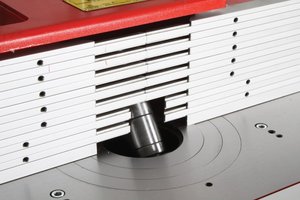 Frezavimo staklės FS 300SFP